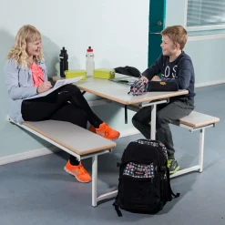 Bord-/bænksæt til vægmontering