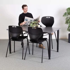 Kantinestol Oporto Mata, sort stel