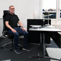 Kontorstol ELC Lanzi læder sort