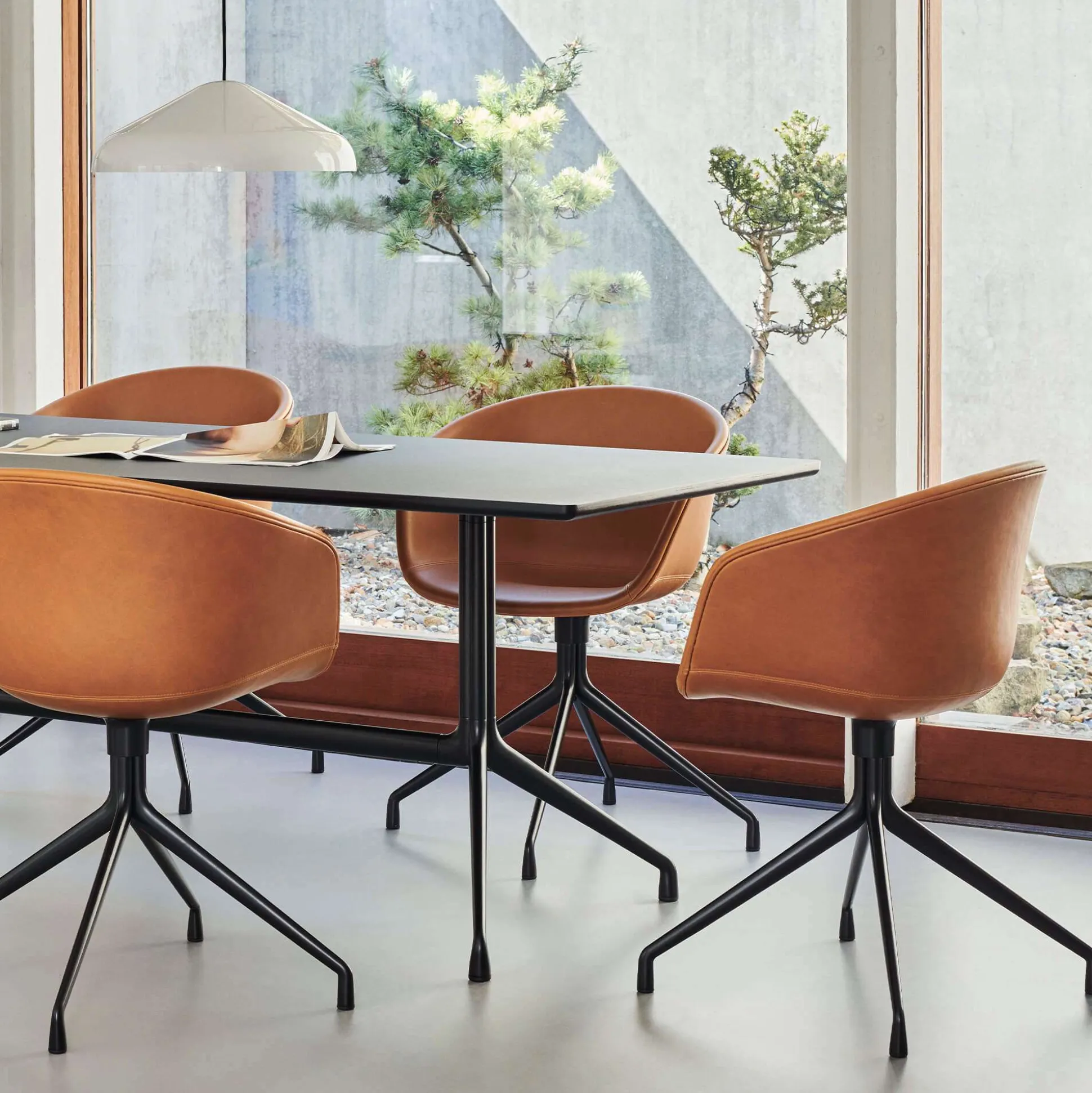 Mødestol HAY AAC 21