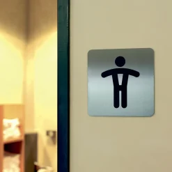 Skilt firkantet herretoilet